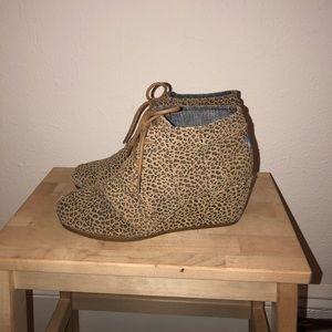 Toms Booties